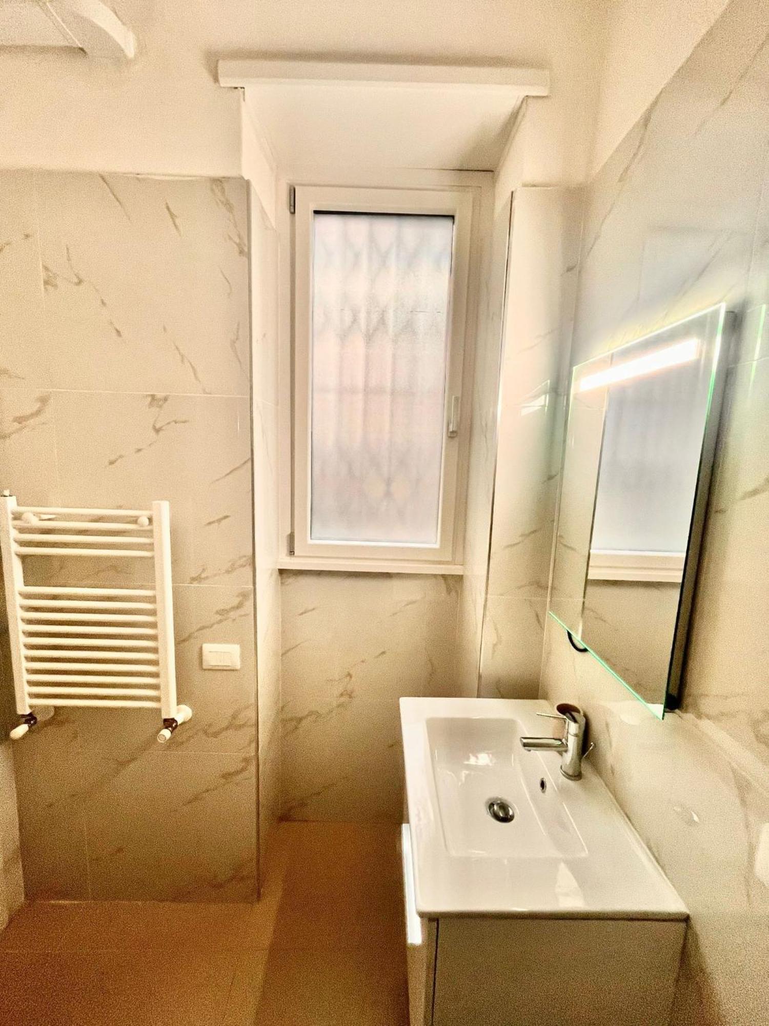 Habitación en casa particular Double With Private Bathroom In Shared